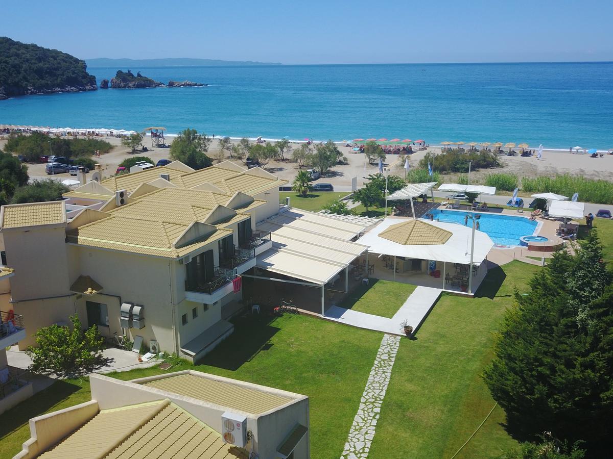 Coralli Hotel Perdika  Exterior foto